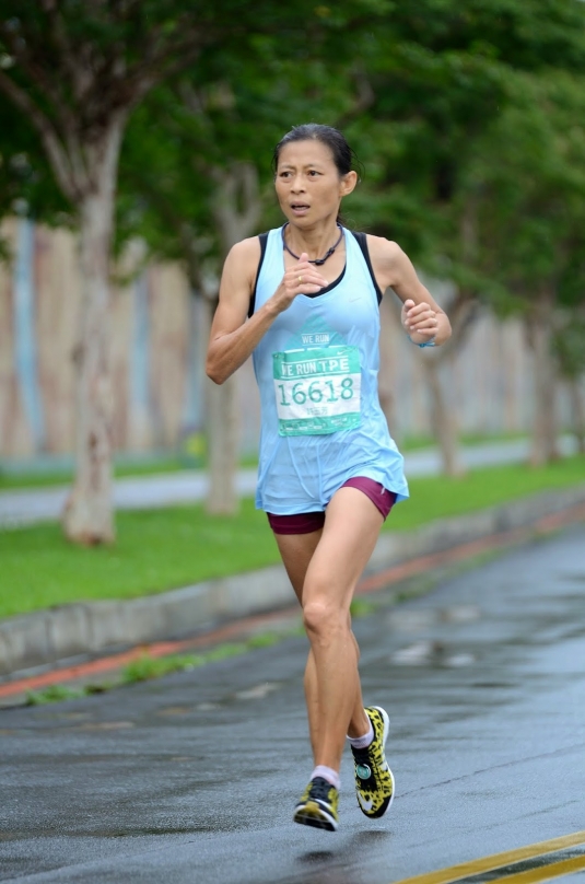 国内女子全马纪录保持人 许玉芳再战世界舞台