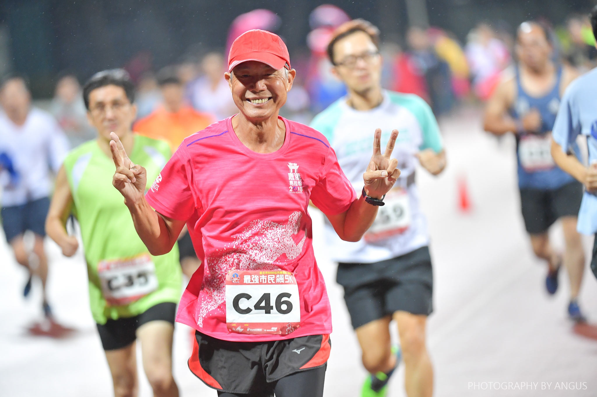 【賽事】新北最強市民飆5K 超馬三太子來