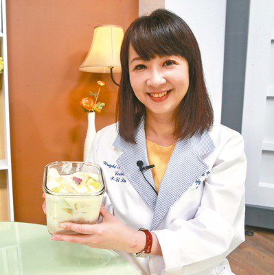 【健康】8 小時減肥法、過水減肥法哪種有效？營養師公開私房食譜健康瘦身