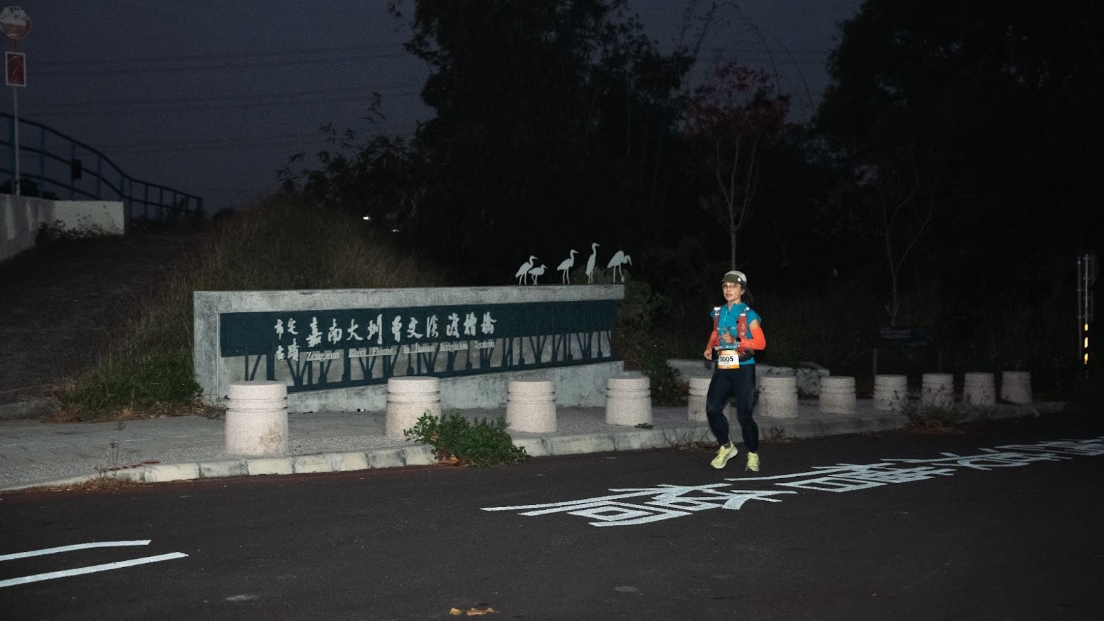 03c324c5e0823c9cd652407f429cfea00e65972dce68dad4d52d063967f0a705.jpg
