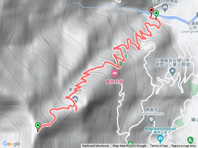 白雲步道上初音山