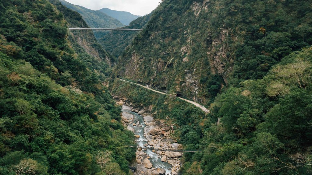 錐麓古道 Zhuilu Old Road ・走在徒手刻鑿的大理石山壁中【Silent Hiking】_2434721