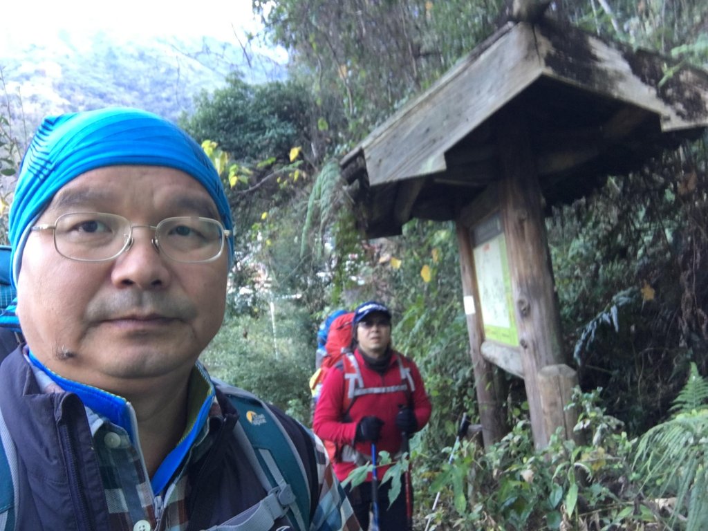 八通關山、八通關山西峰、秀姑巒山_525383