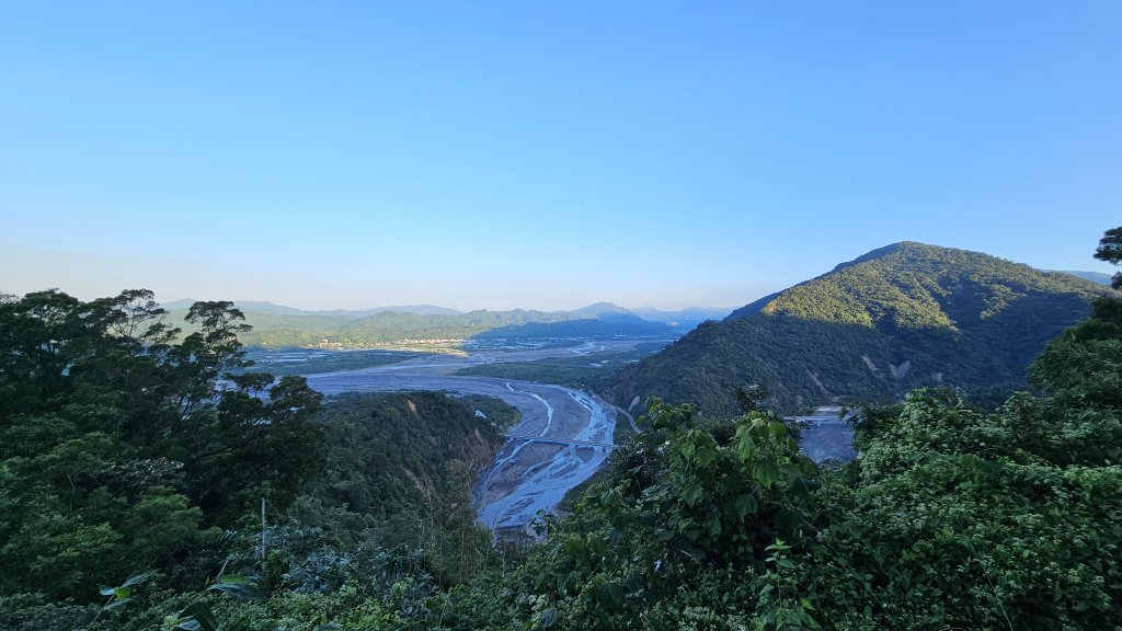【尾寮山靜修日：一人一山，一念清明，山無語，我自省】🌿_2937935