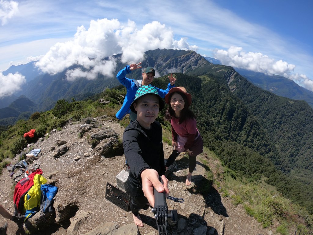 閂山鈴鳴-比人高的箭竹心累的鈴鳴封面圖