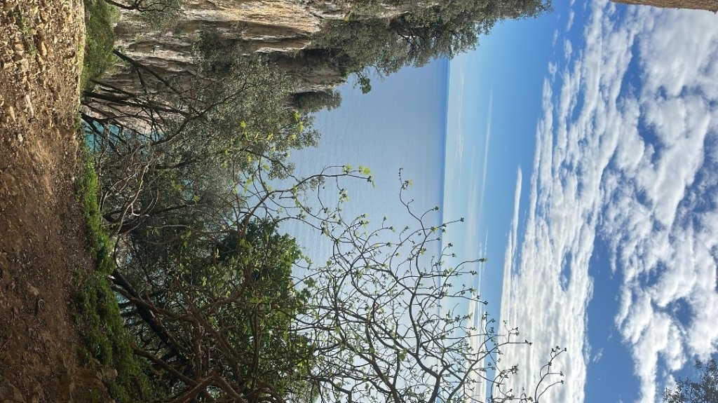 燈塔與懸崖 + 桑托尼亞的布西耶羅峰 🇪🇸 西班牙_2771439