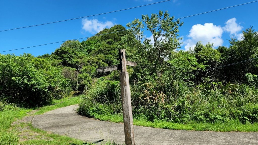 南子吝山，龍潭山，秀崎山，荖寮坑古道，暖東舊道（十分古道），五峰旗瀑布，聖母登山步道_1894576