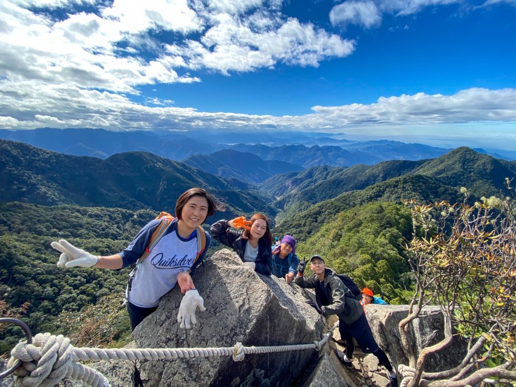 五訪台中鳶嘴山：拉繩挑戰陡峭岩壁_785425