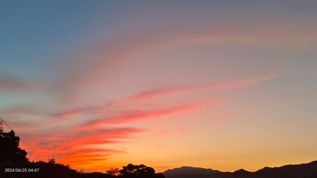 夜景 #琉璃光雲瀑 &火燒雲日出&藍天 #雲瀑  6/25_2534891
