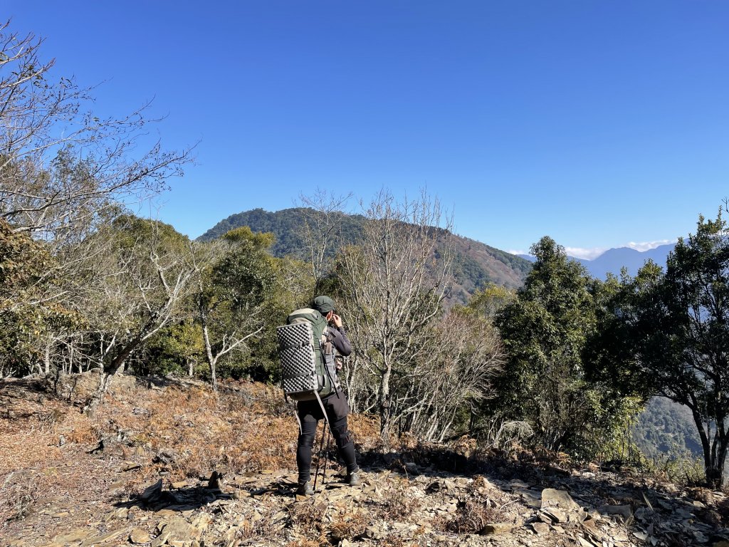 拉夫朗山頂無基石