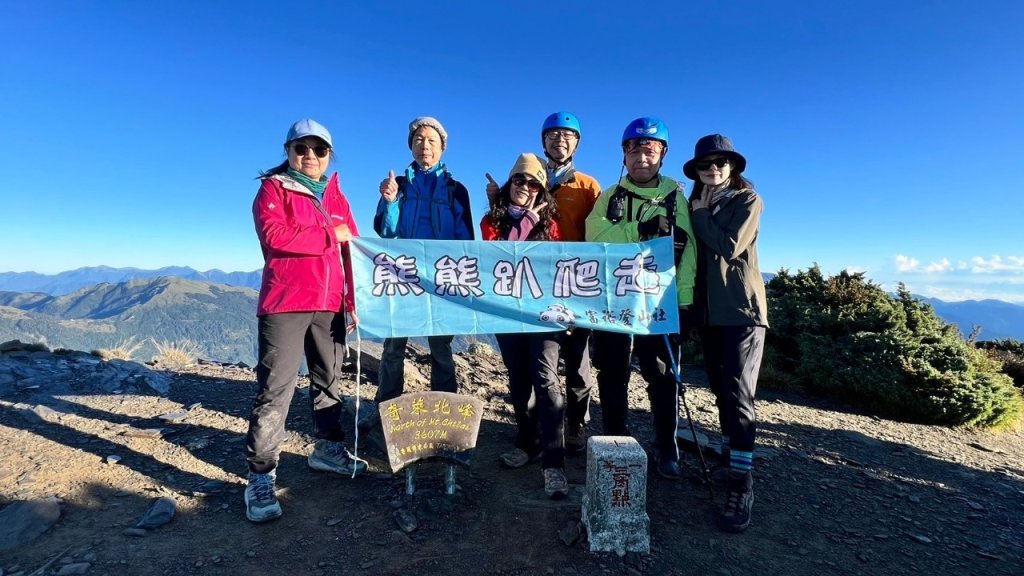 10/12-14黑色奇萊~奇萊主北峰三日⛰️封面圖