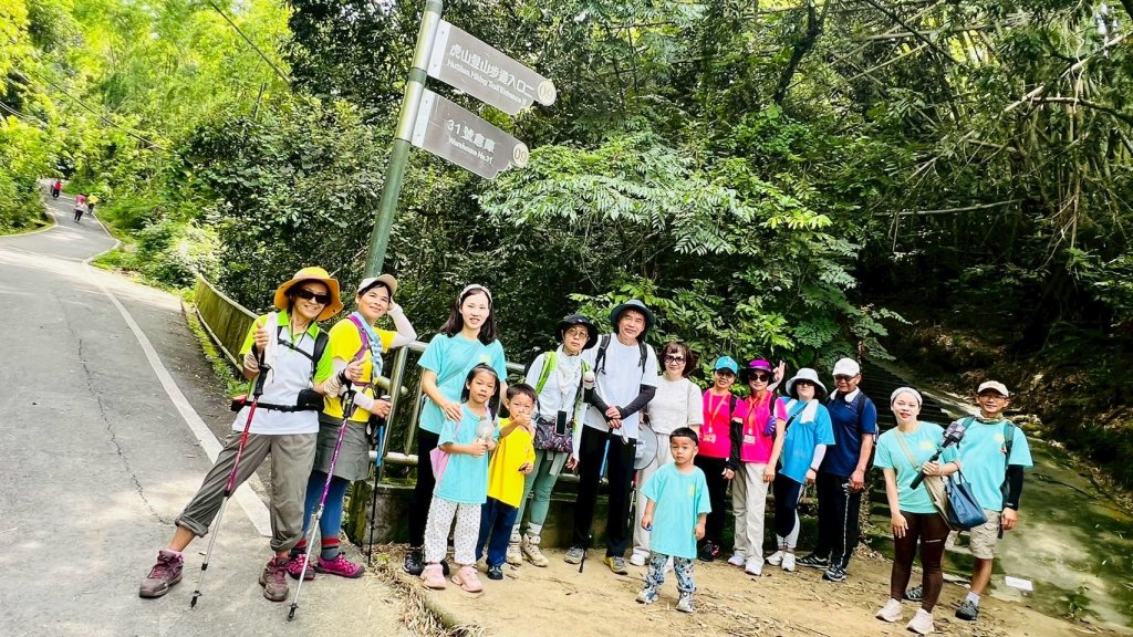 🌈6/22(日) 南投-中興新村-虎山步道✨FB：熊熊趴爬走🌈封面圖