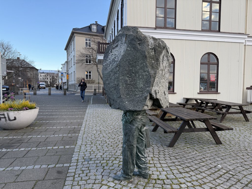 [紐約馬之行-21] 2025_1104 托寧湖(Tjörnin)_2946360