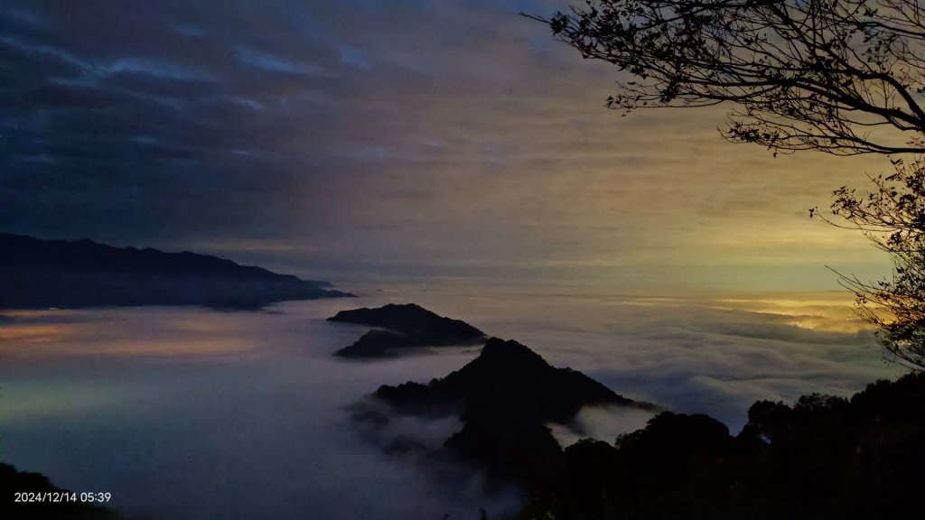 二訪馬拉邦山，解鎖 #琉璃光雲海 #日出雲海  #血月 #斜射光 #楓葉紅了！_2668542