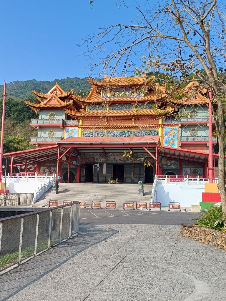 壽山(千光宮-泰國谷-龍泉寺).高鼓山封面圖