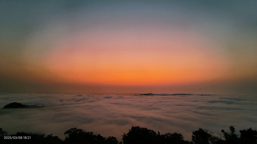 #馬那邦山 #夕陽 #雲海 #雲浪 3/8_2730405