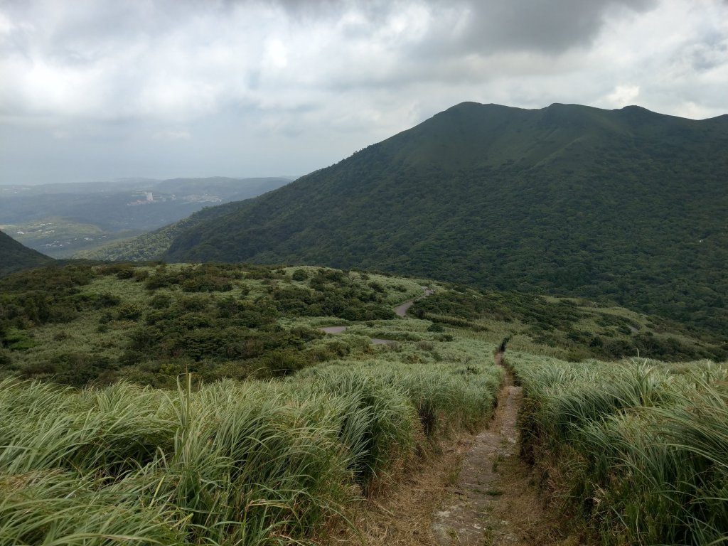 鞍部-大屯山-清天宮-貴子坑縱走_675402