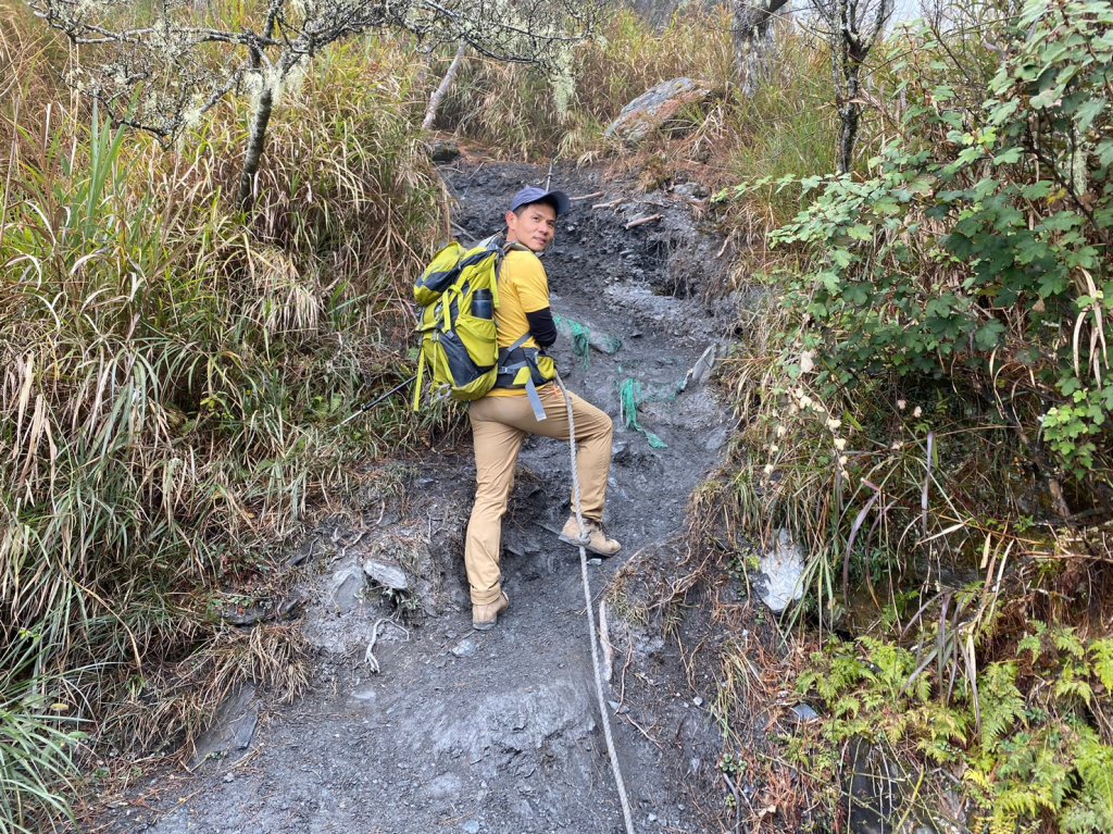 塔關山.關山嶺山【給錢死不要給人死之一日南橫雙星】_2037070