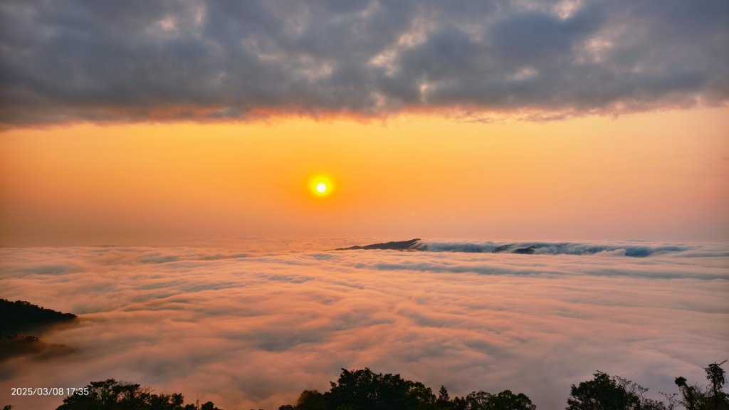 #馬那邦山 #夕陽 #雲海 #雲浪 3/8_2730355