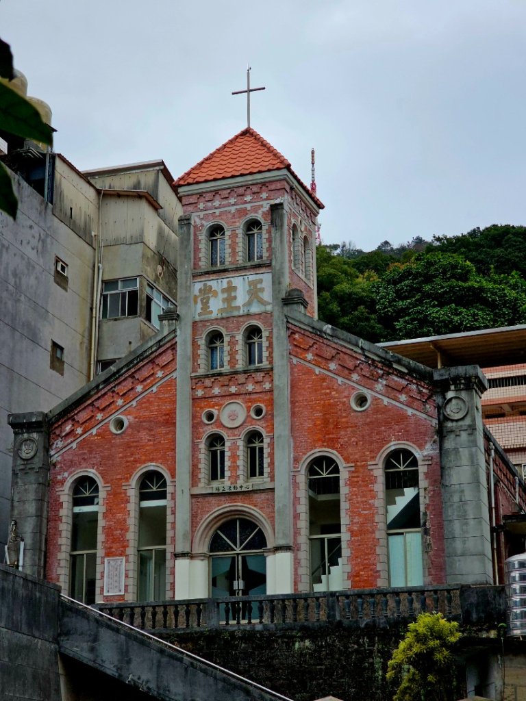 軍艦岩丹鳳山十一連峰-台北市北投區_3010957
