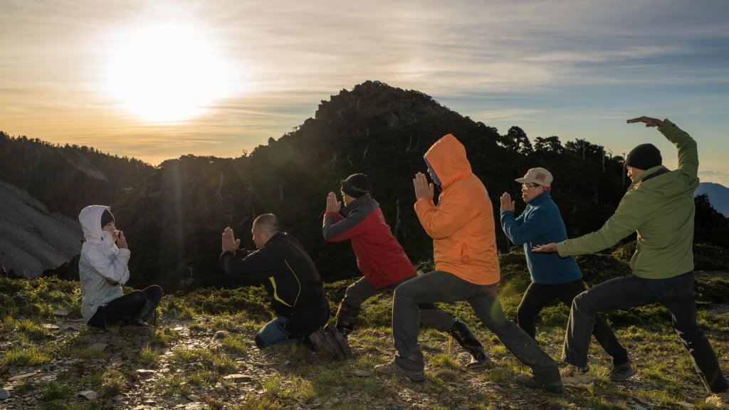 1080710南湖群峰_632561