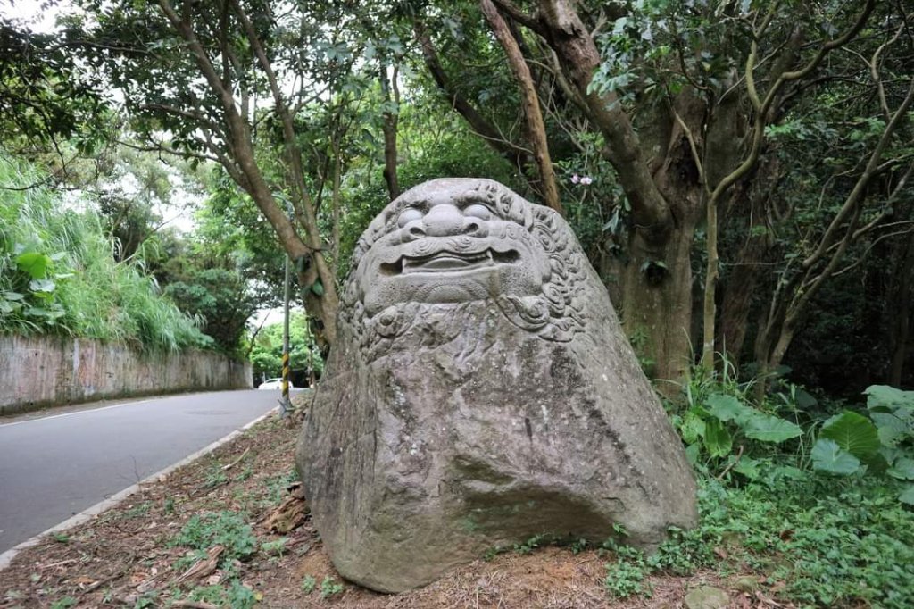 〔內湖〕文間山，劍南蝶園，劍潭古寺，婆婆橋 鄭成功廟步道_2249295
