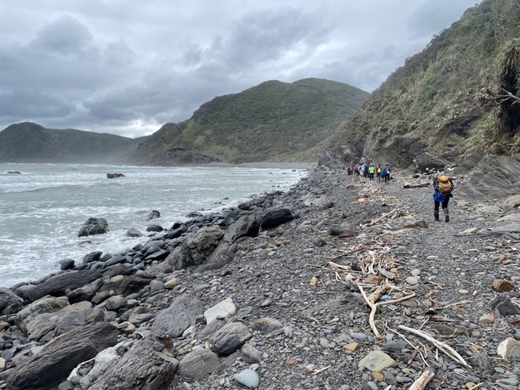聽海湧～觀浪淘～拂海風～賞滾石～瑯嶠卑南道_2706198