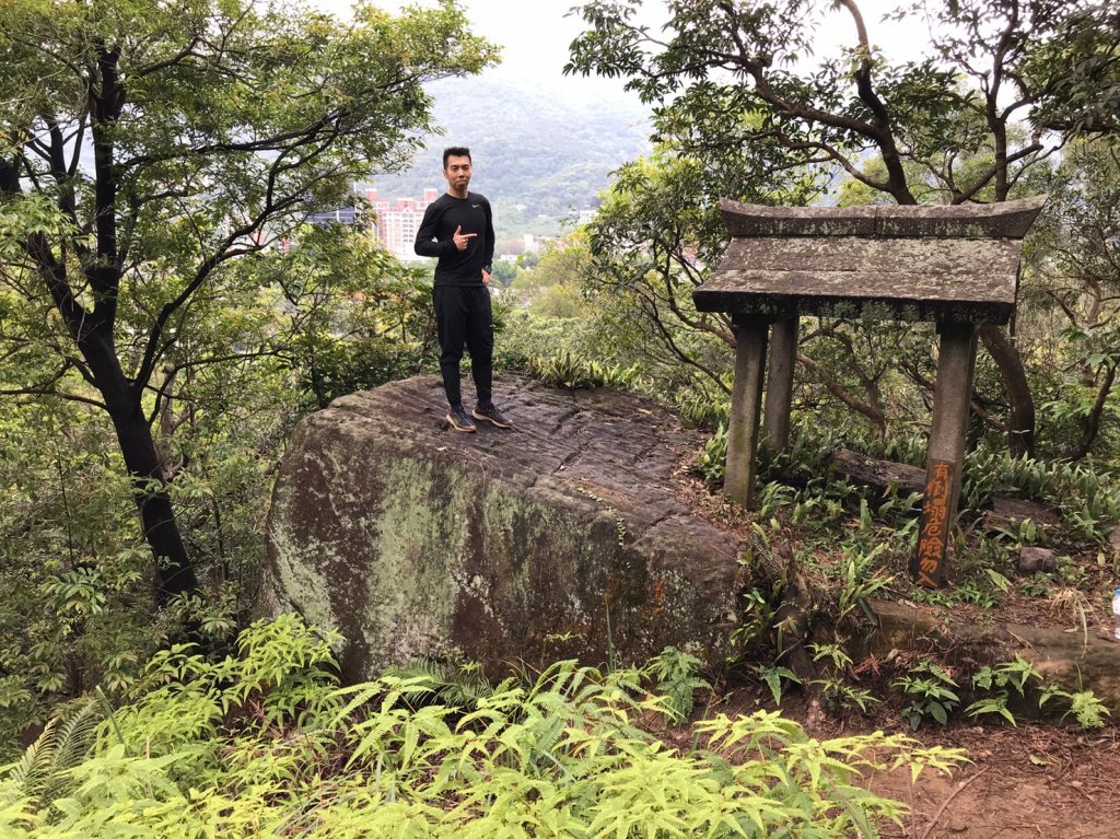 石牌軍艦岩探險_906991