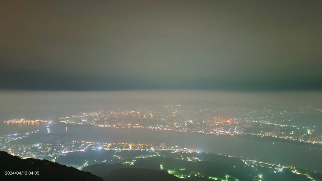 晨霧瀰漫的觀音山封面圖