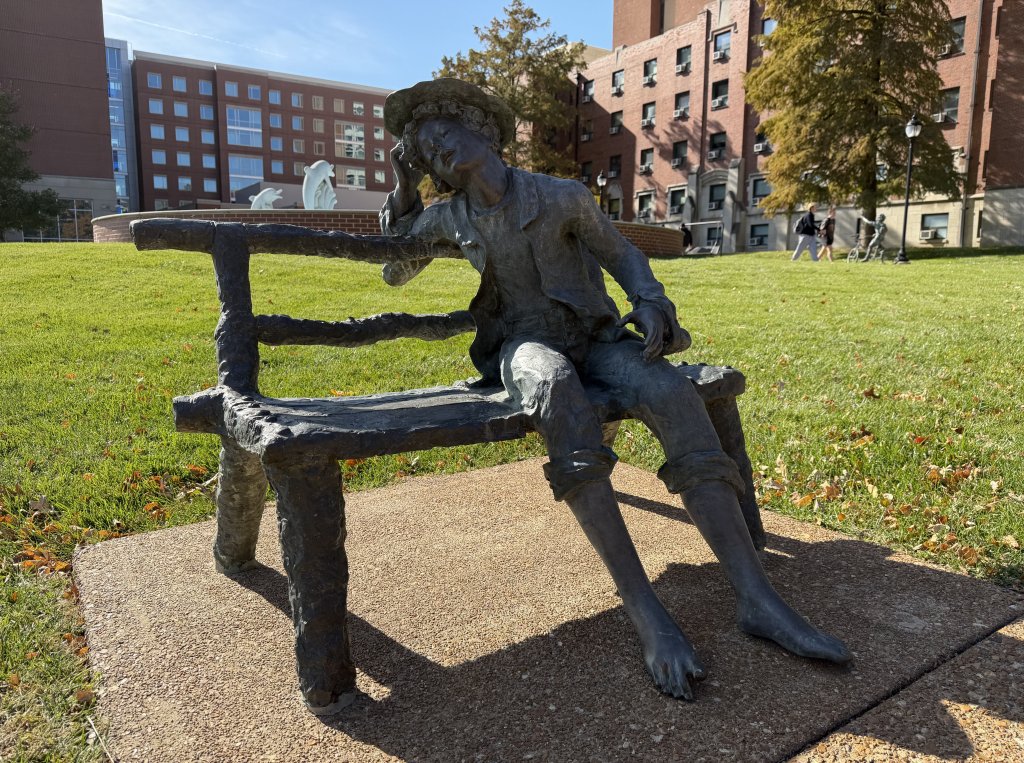 [紐約馬之行-52] 2025_1112 聖路易斯大學_2953351