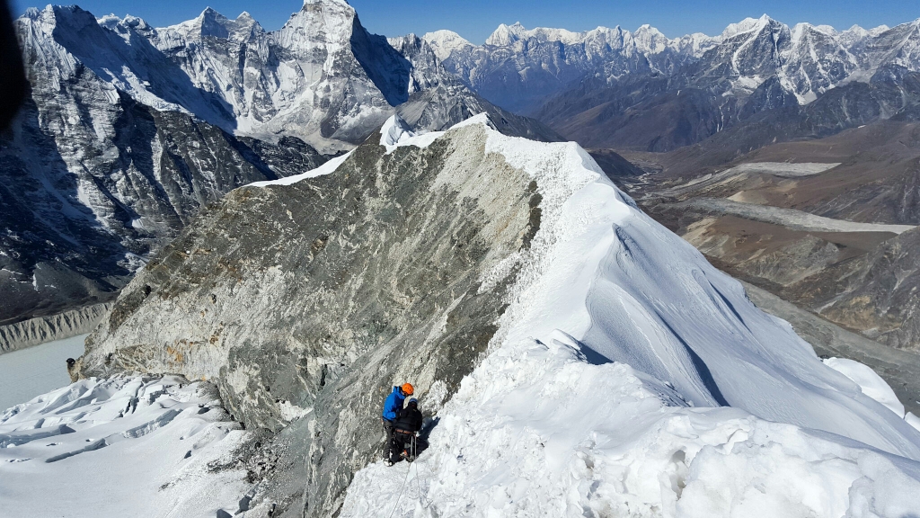 尼泊爾島峰(6189m)攀登_54307