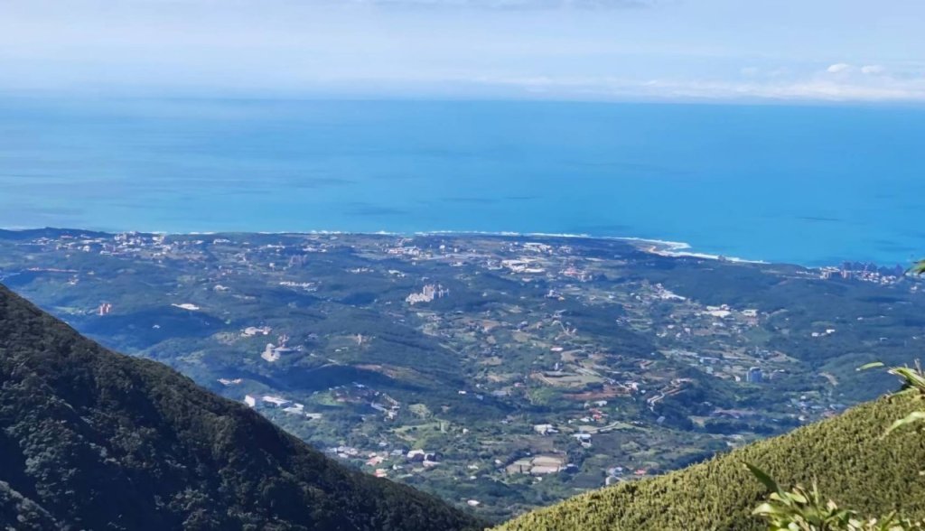 【中級山】台北版抹茶山竟然有免申請路線，小觀音山西峰單攻，順遊頂湖海芋步道，竹子湖黑森林_2742383