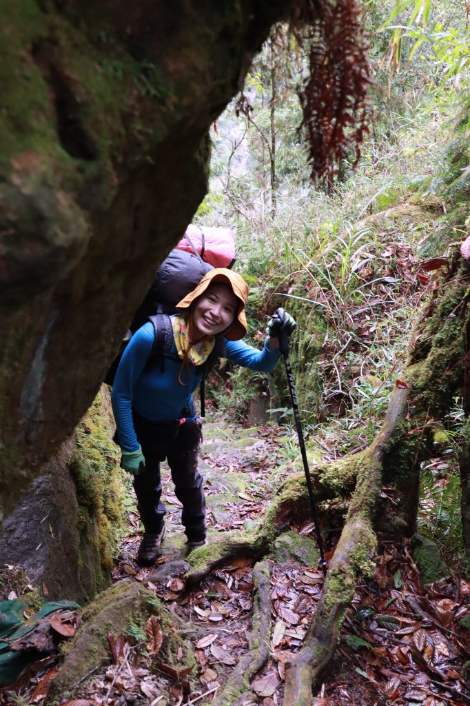 豐山眠月：石夢谷連走水漾千人洞_2757701