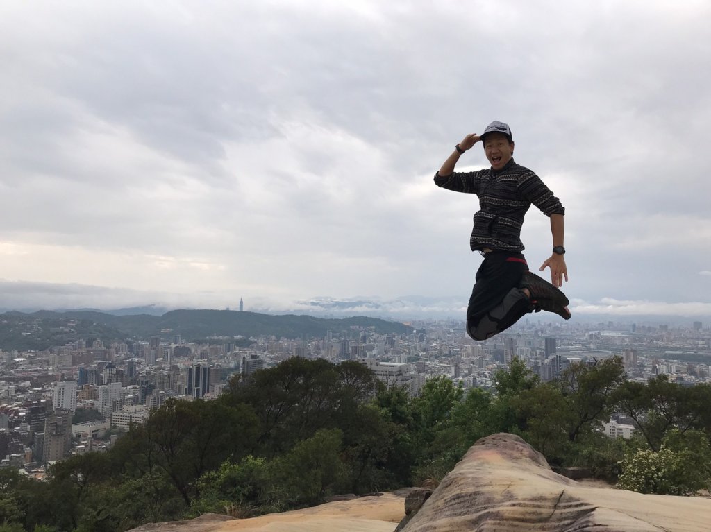 石牌軍艦岩探險_906370