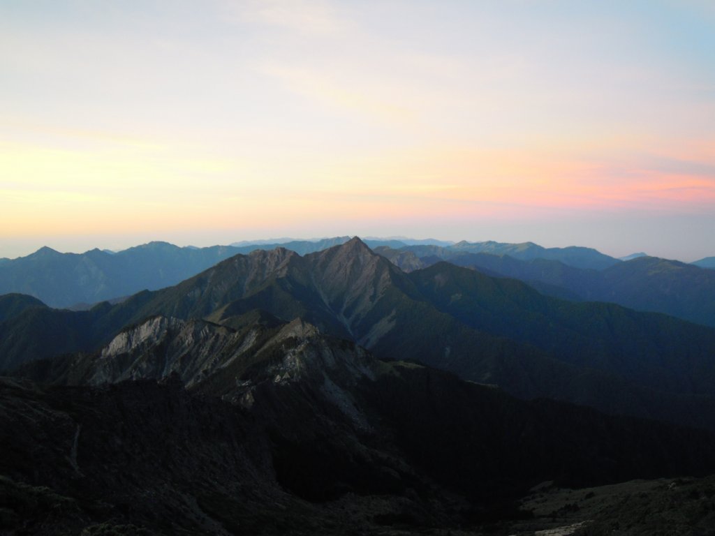 南湖群峰_南湖大山_南湖東峰__南湖北山_審馬陣山_多加屯山20140827_1960145