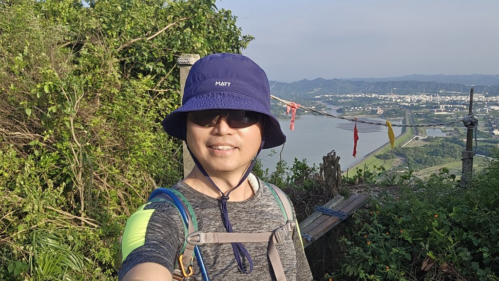 241102-小崗山+崗山之眼+彩虹嶺（皇帝椅）。美美兔閒來無事走一大圈9K。_2643282