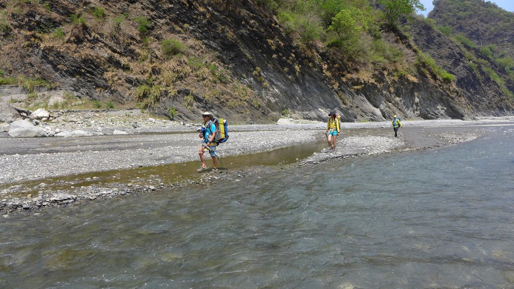 哈尤溪天然彩壁畫作_565589