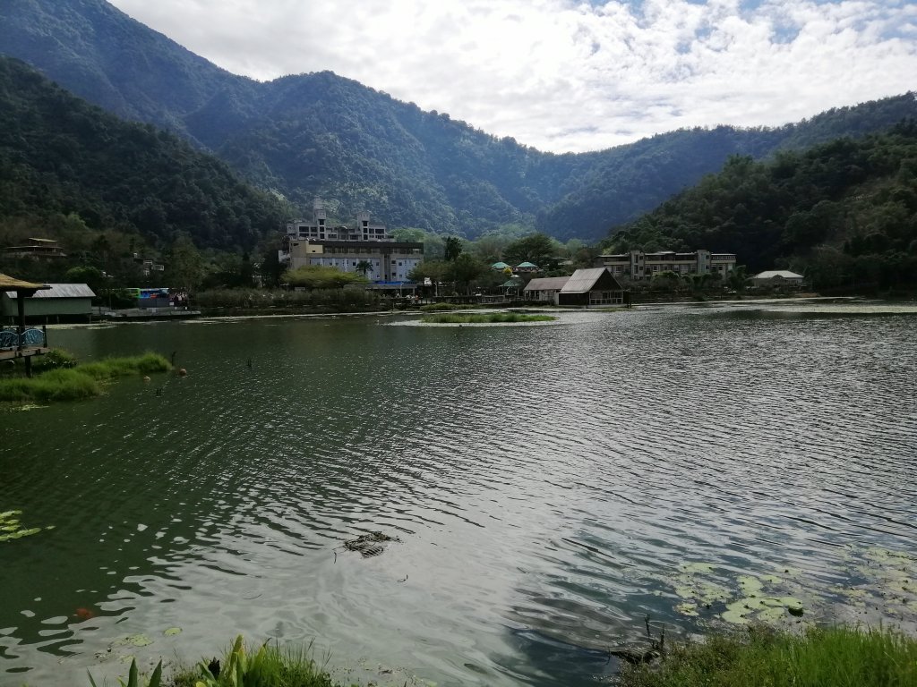 【南投。埔里】湖光山色。 鯉魚潭風景區_852453