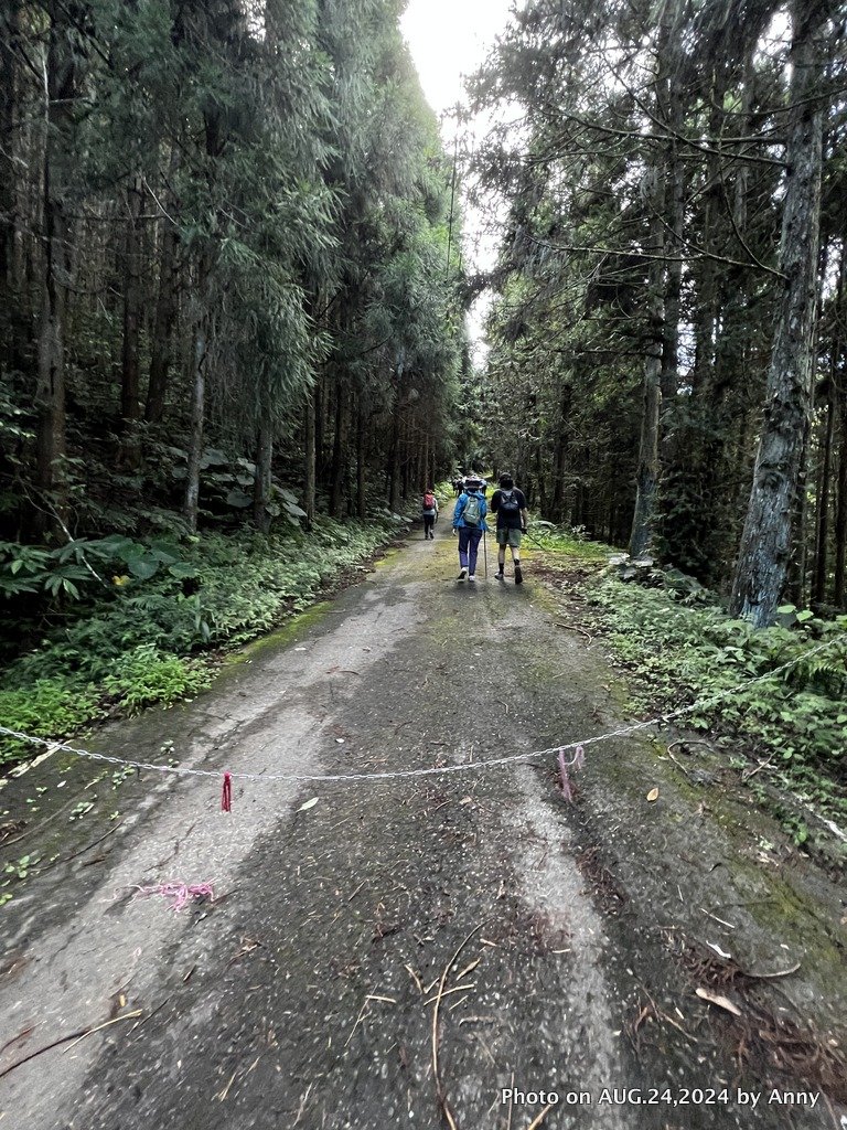 民都有山就是漂亮的夏天冷氣房_2582199