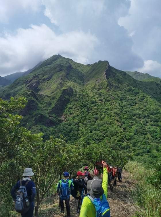 瑞芳劍龍路尋龍坡香巴拉隧道_1460852