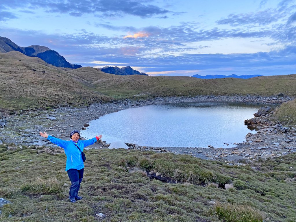 能安縱走--與高山湖泊、水鹿大軍相遇-2_955568