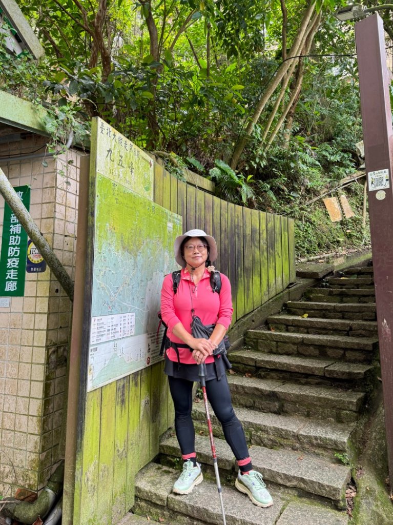 南港山(小百岳#13)/中華科技大學南港山來回_2938263