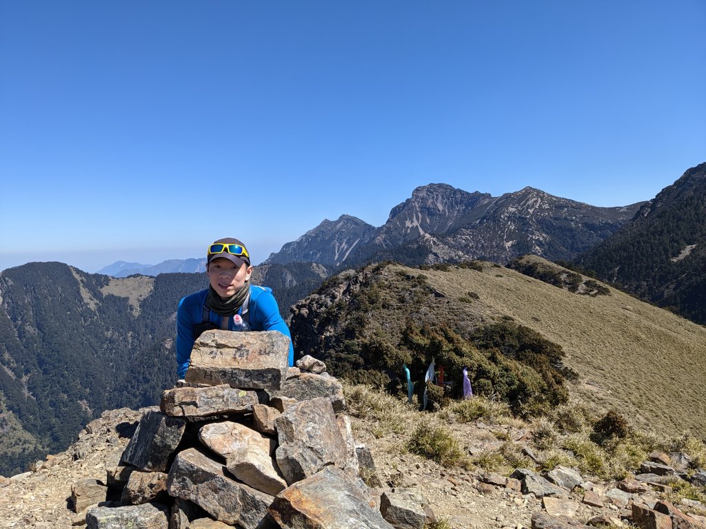 天氣很好但鹿山很遠的玉山後四峰_1750853