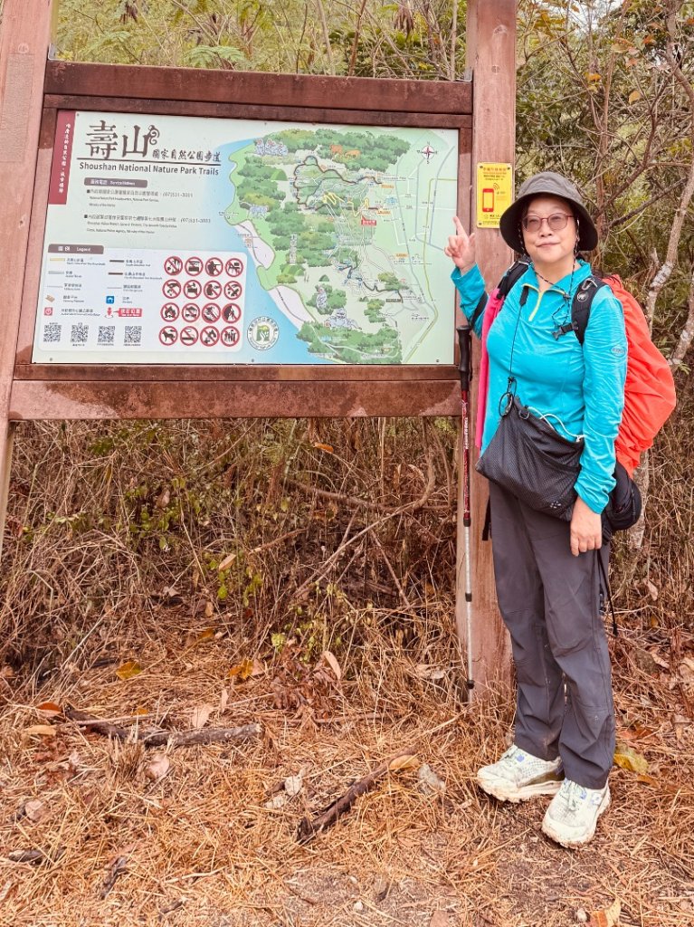 北壽山走壽山(小百岳#77) 龍泉寺起登出千光宮_2934479