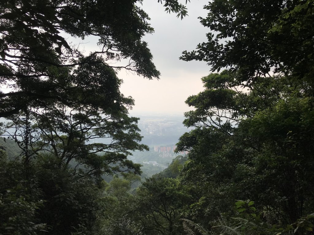 龍潭石門山封面圖