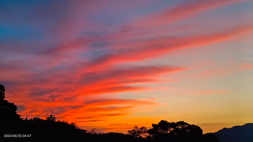 夜景 #琉璃光雲瀑 &火燒雲日出&藍天 #雲瀑  6/25_2534893