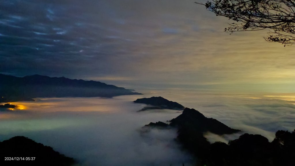 二訪馬拉邦山，解鎖 #琉璃光雲海 #日出雲海  #血月 #斜射光 #楓葉紅了！_2668540