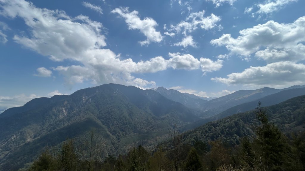 秀林塔次基里溪古關原封面圖
