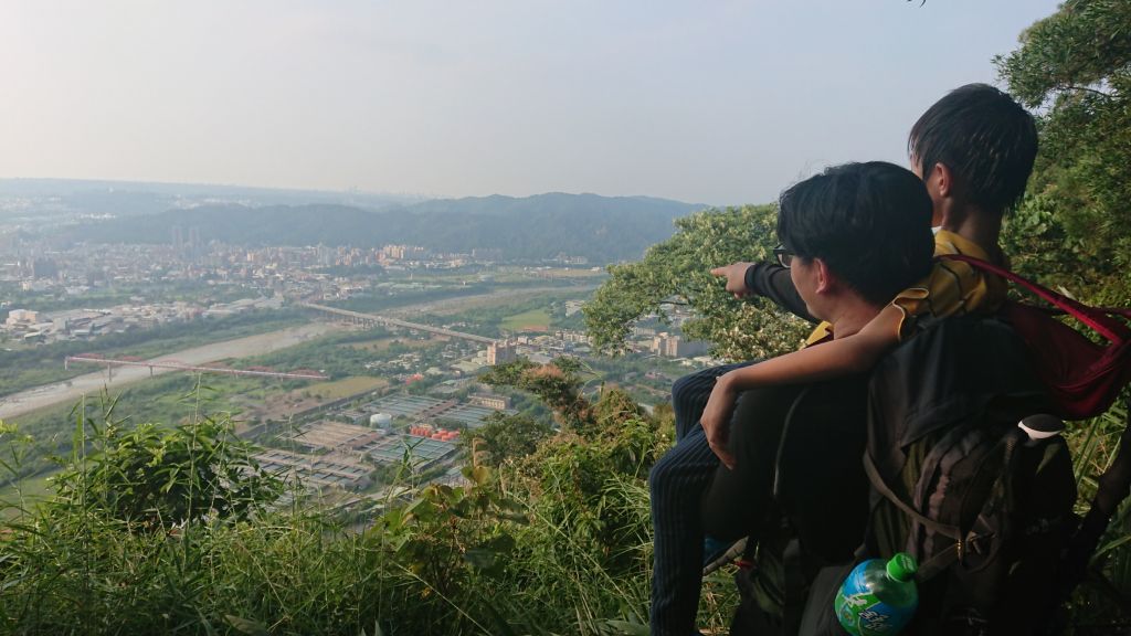 20180520與家人們同遊鳶山_335180