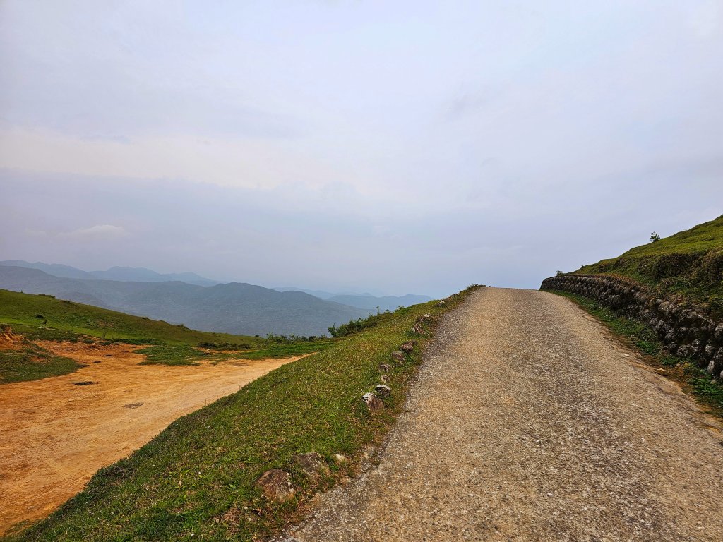 小百岳集起來-灣坑頭山封面圖